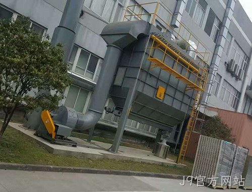 干式粉尘▸除尘器 干式粉尘►除尘器